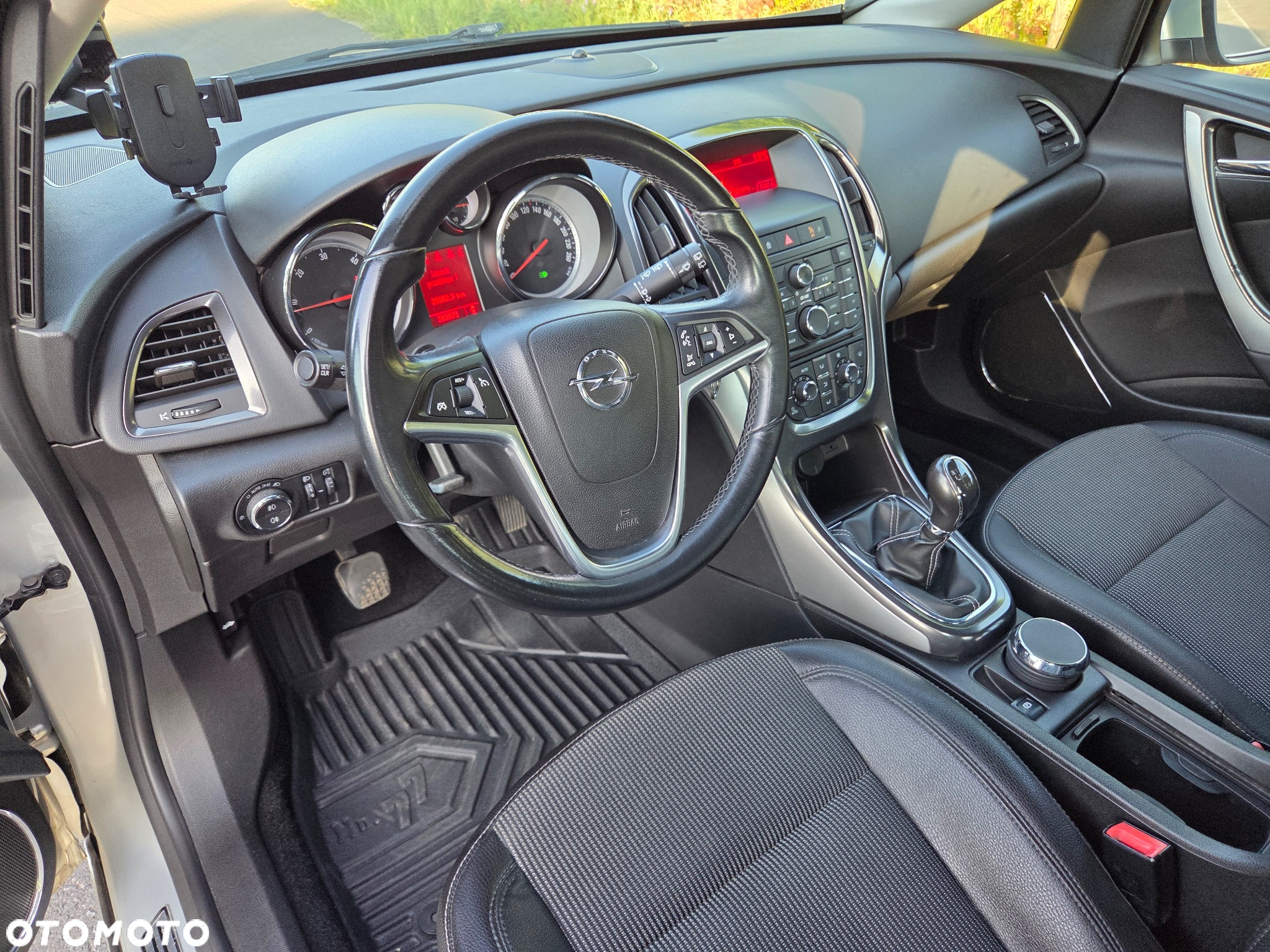 Opel Astra 1.7 CDTI Caravan DPF Cosmo - 13