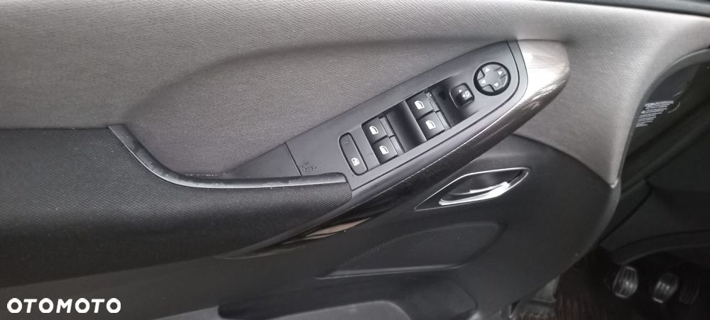 Citroën C4 Picasso 1.6 e-HDi Exclusive - 18