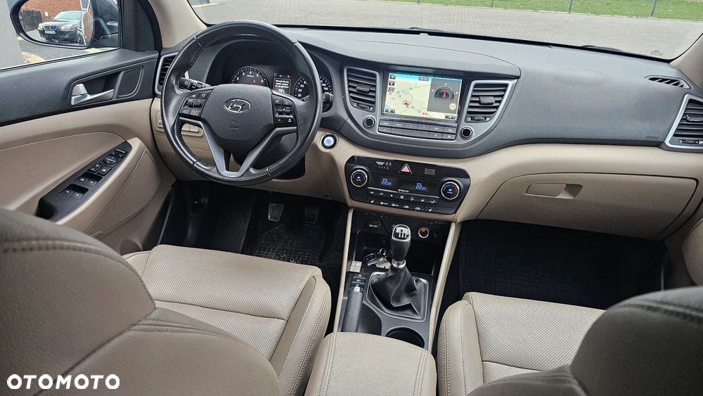 Hyundai Tucson blue 1.6 GDi 2WD Navi - 7