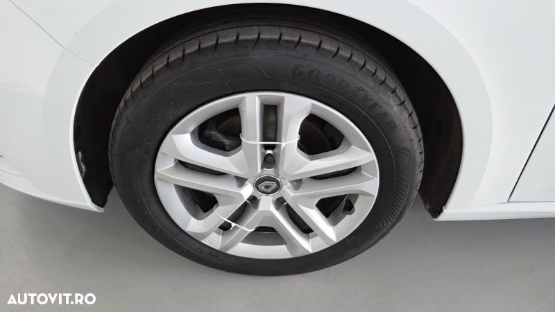 Renault Megane TCe Business - 5
