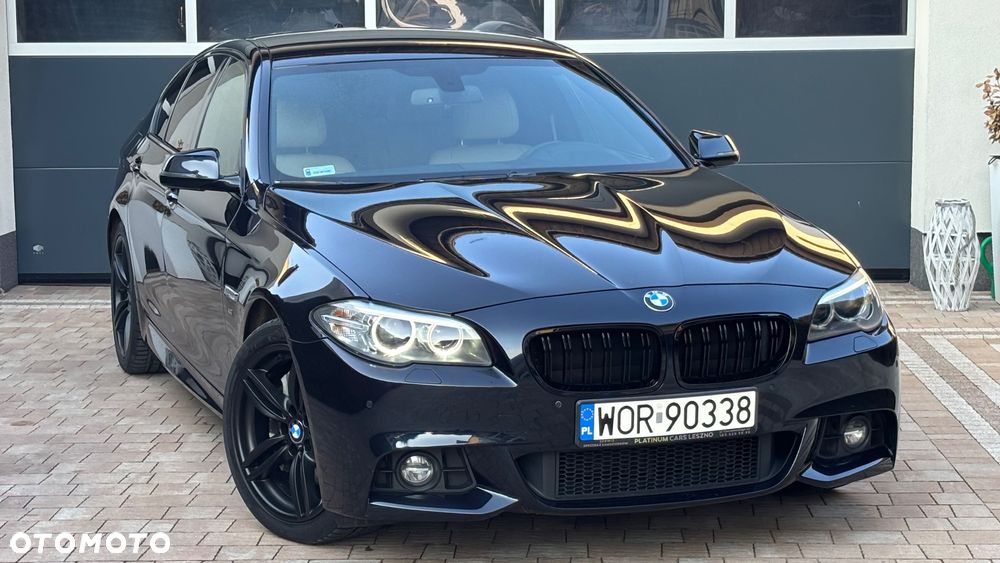 BMW Seria 5 525d xDrive - 21