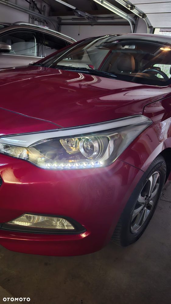 Hyundai i20 1.2 GO - 18