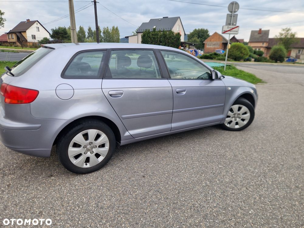 Audi A3 Sportback - 5
