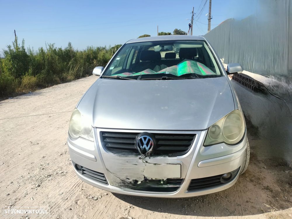 VW Polo 1.2 Confortline - 1