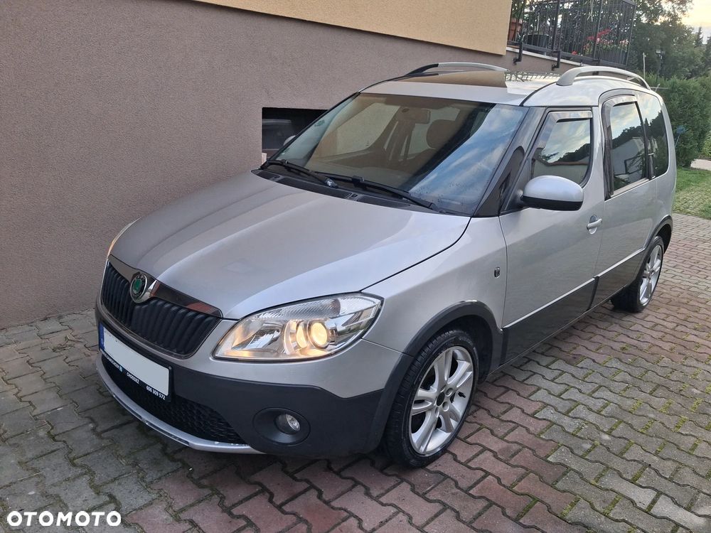 Skoda Roomster 1.6 TDI DPF Scout PLUS EDITION - 1