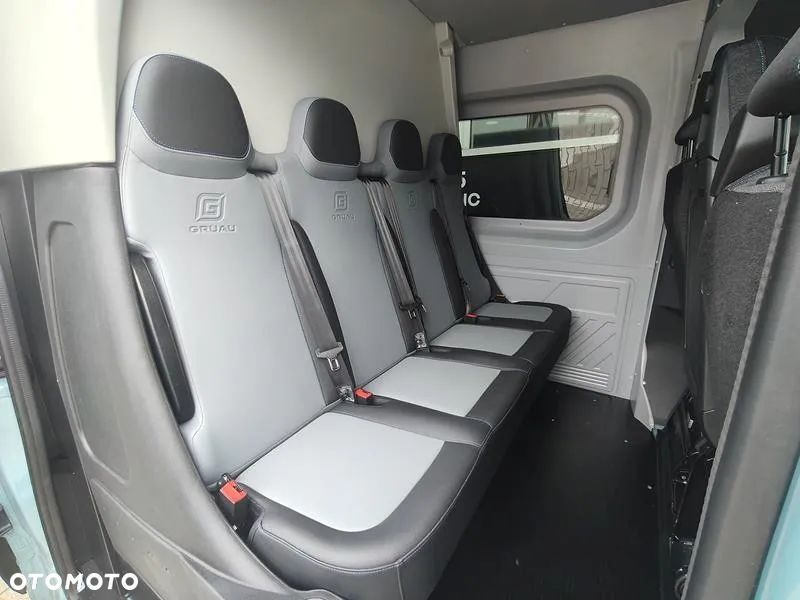 Renault Master L3H2 brygadówka - 9