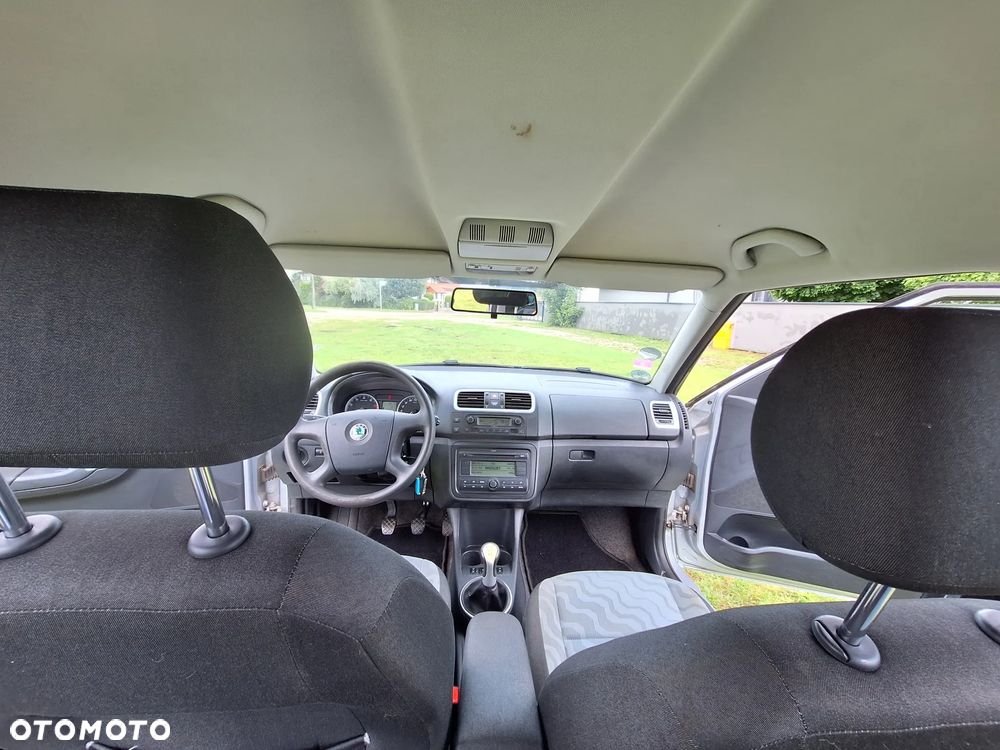 Skoda Roomster 1.4 MPI Comfort PLUS EDITION - 23