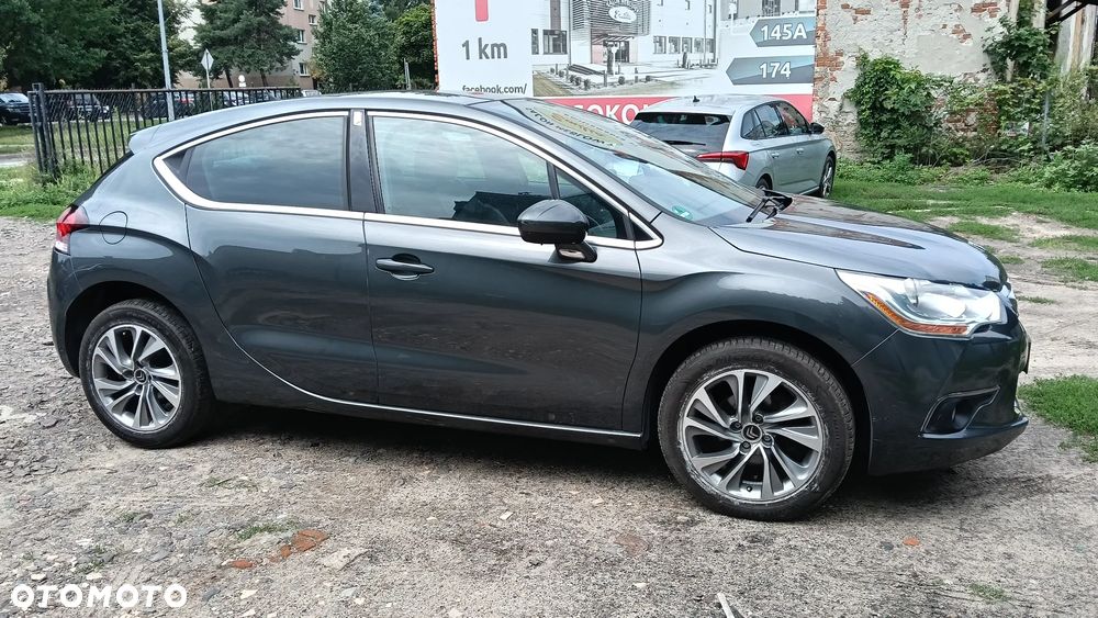 Citroën DS4 1.6 VTi SoChic - 3