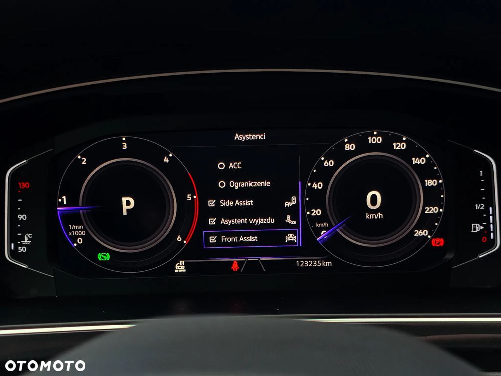 Volkswagen Tiguan 2.0 TDI SCR Elegance DSG - 26