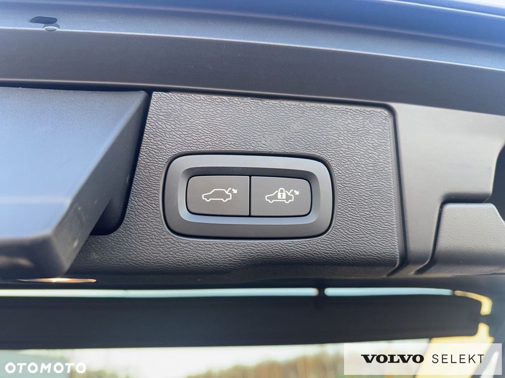 Volvo XC 60 - 21