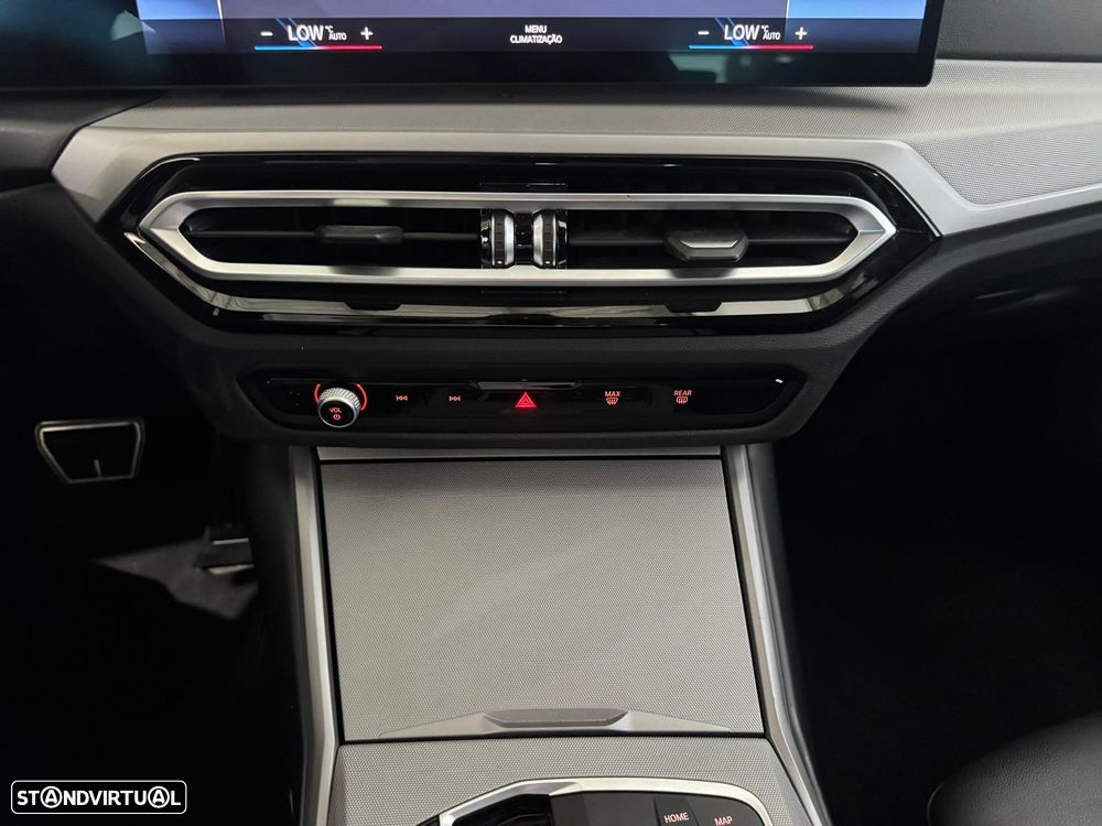 BMW 320 d Pack M Auto - 17