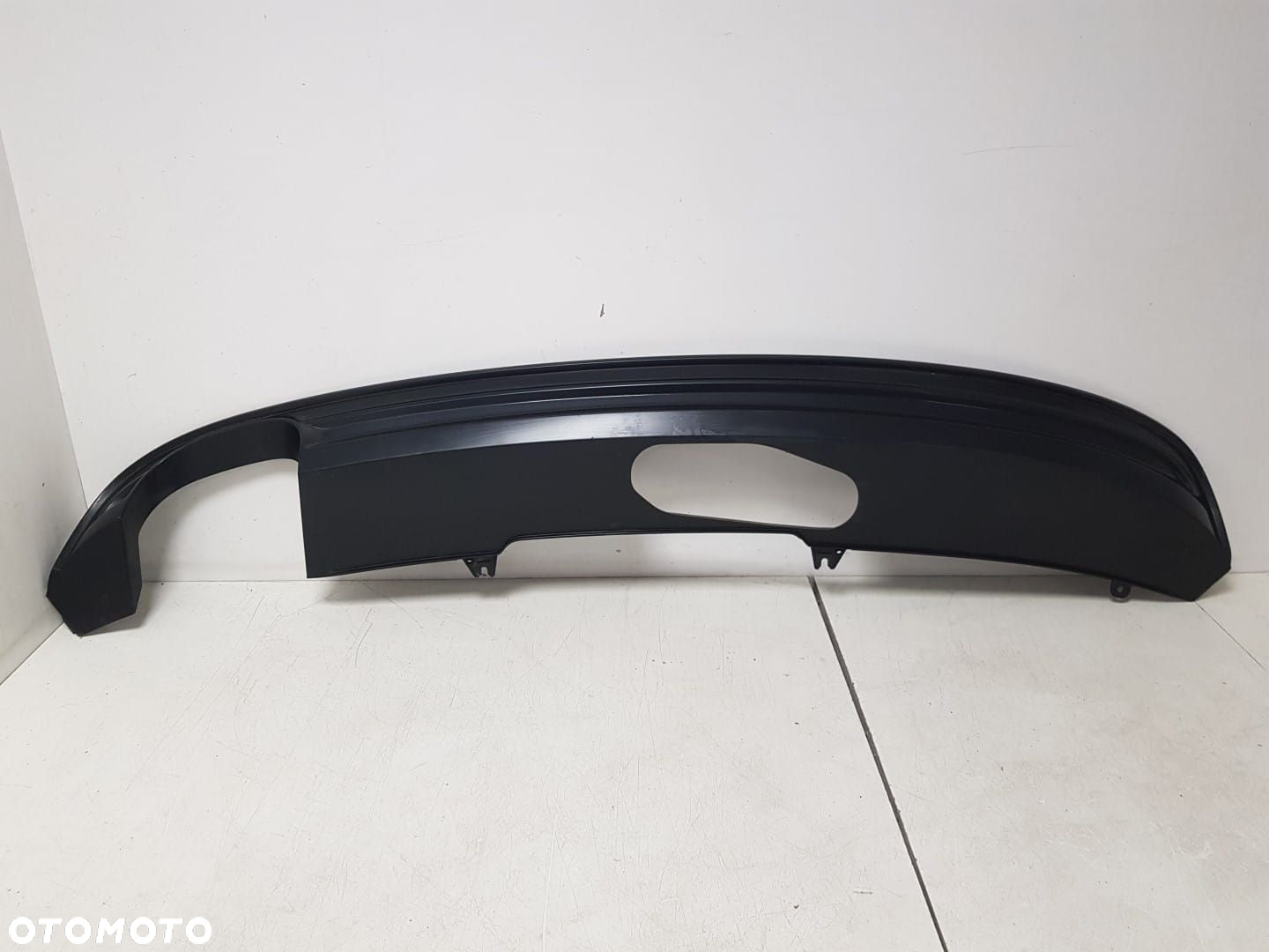SPOILER ZDERZAKA TYLNEGO TYŁ AUDI A4 B9 S-LINE 15-19 8W0807521B ŁADNY - 2