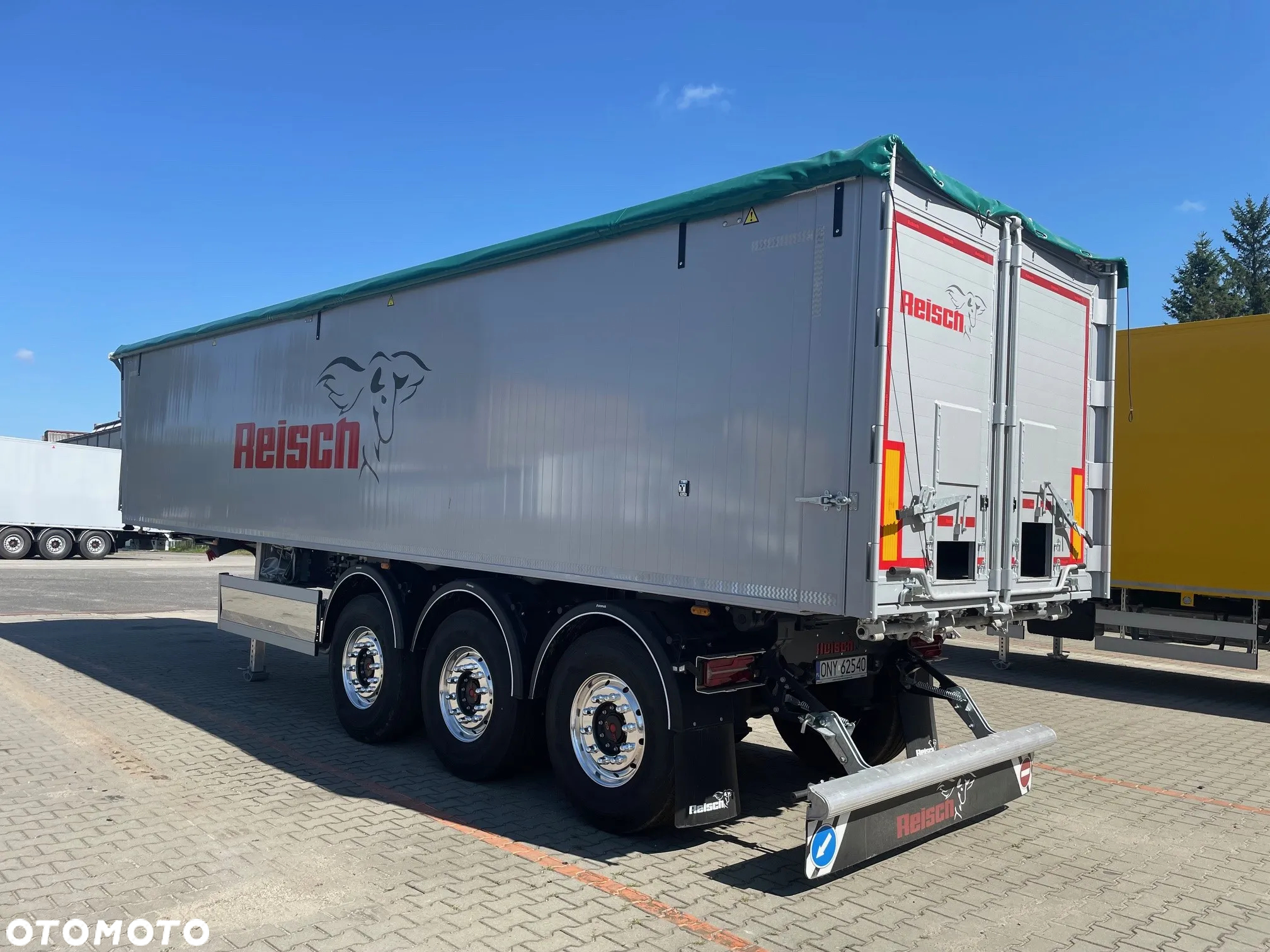 Reisch Alubox-R 50m3 zamknięcie klapo-drzwi - 2