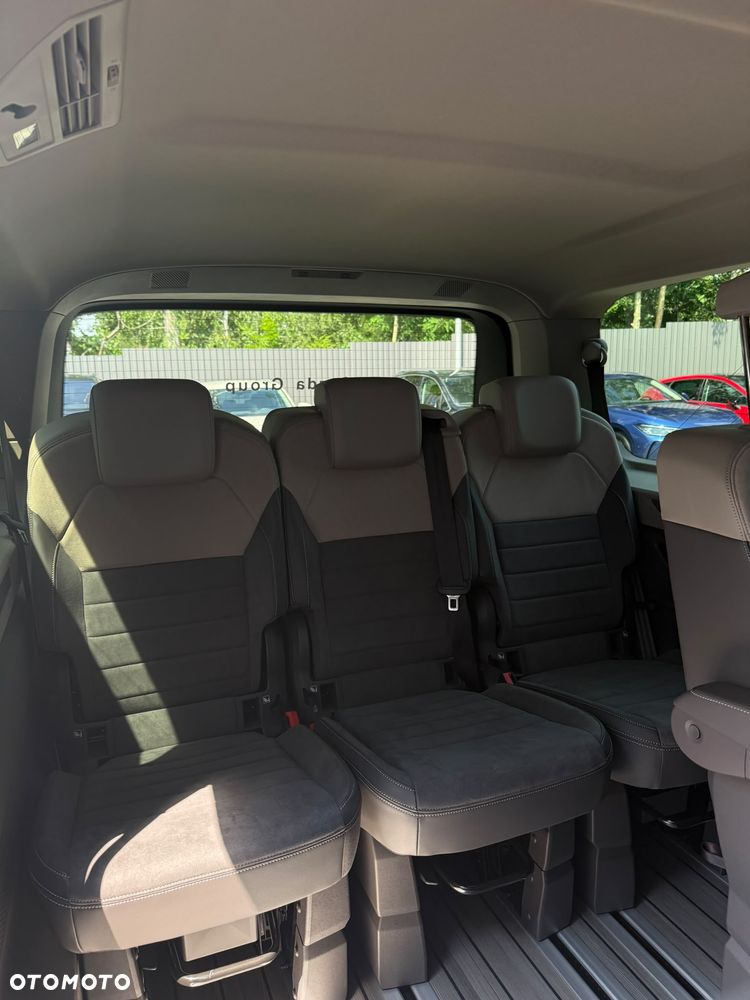 Volkswagen Multivan 1.5 eHybrid PHEV 180kW 4Motion L2 Edition DSG - 16