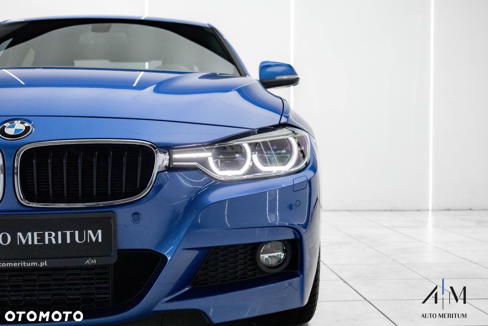 BMW Seria 3 320d xDrive M Sport - 10