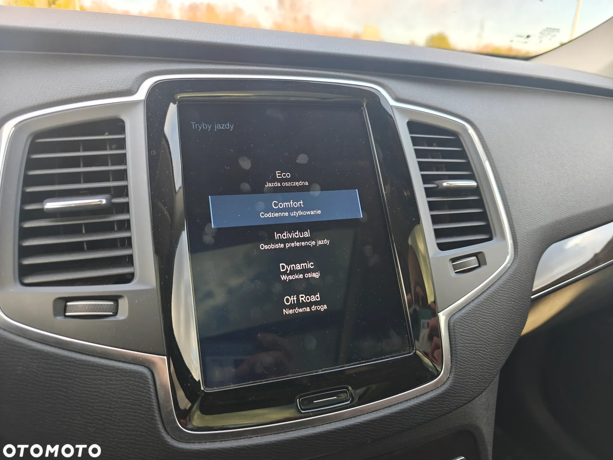 Volvo XC 90 T6 AWD Momentum 7os - 22