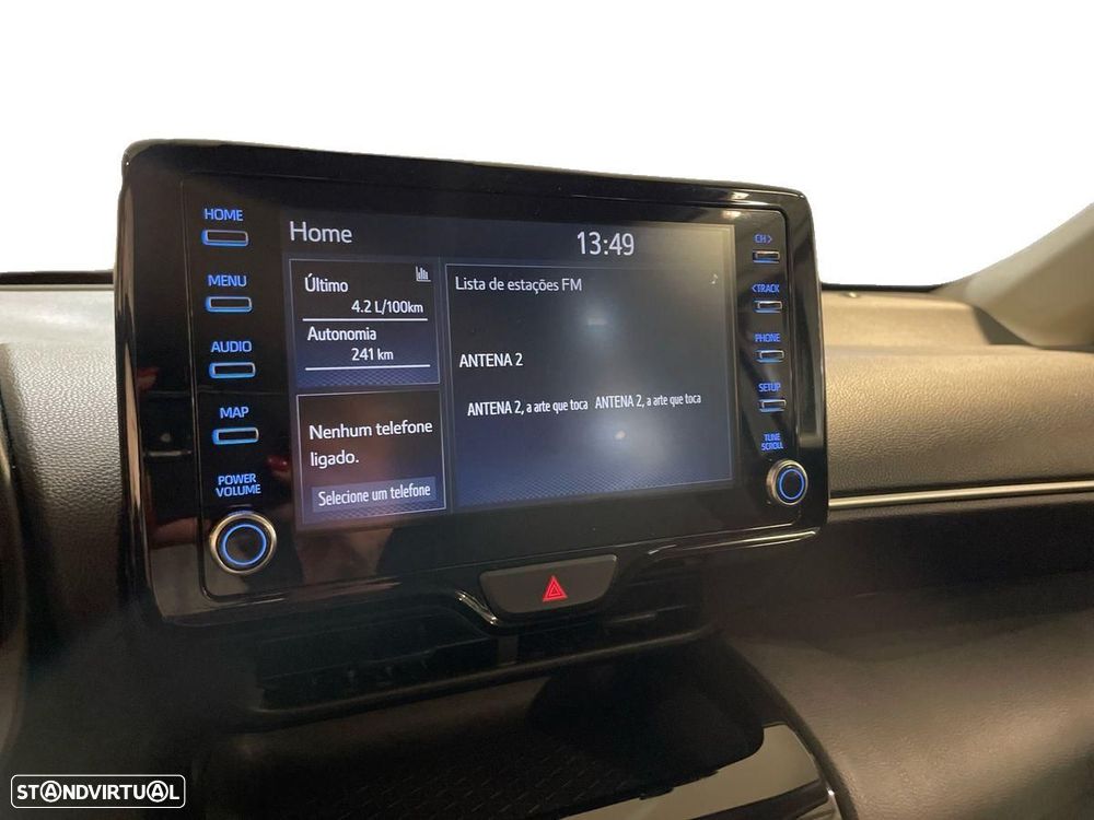 Toyota Yaris Cross 1.5 HDF Comfort Plus - 16