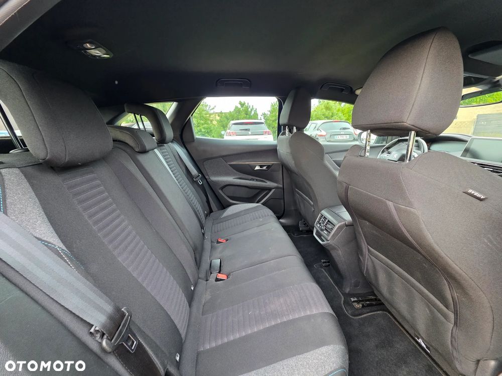 Peugeot 3008 PureTech 130 Stop & Start GPF EAT8 Active Pack - 16