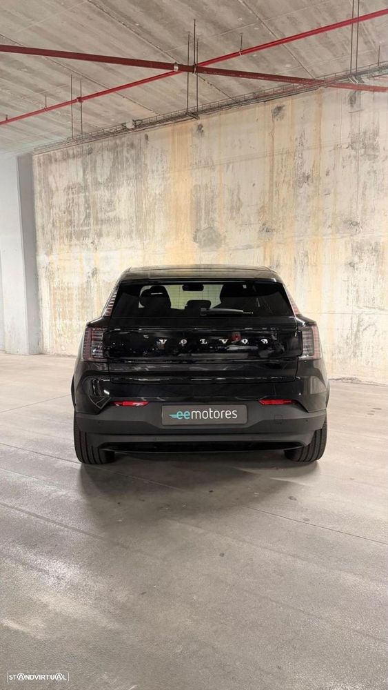 Volvo EX30 69 kWh Single Motor Extended Range Black Edition - 14