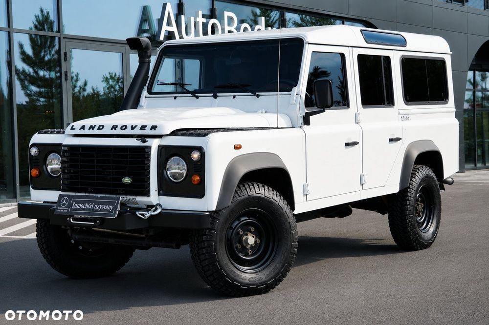 Land Rover Defender 2.4 TD4 SE - 2