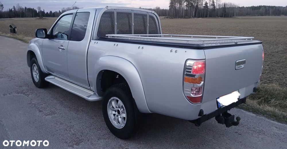 Mazda BT-50 - 4