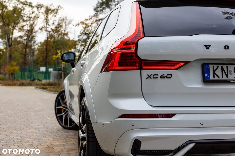 Volvo XC 60 T8 Plug-In Hybrid AWD Polestar Engineered - 33