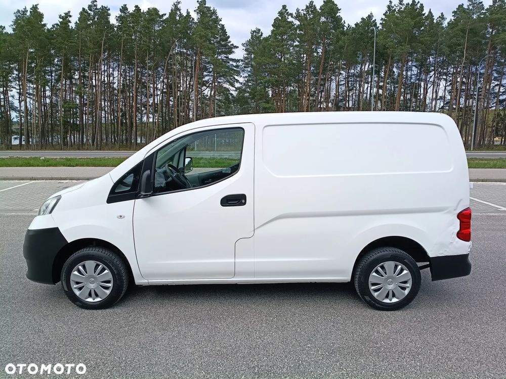 Nissan NV200 - 15