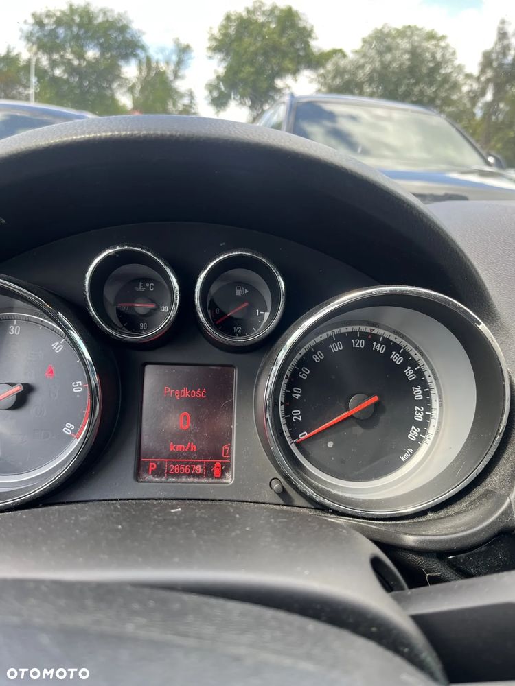 Opel Insignia 2.0 CDTI - 5