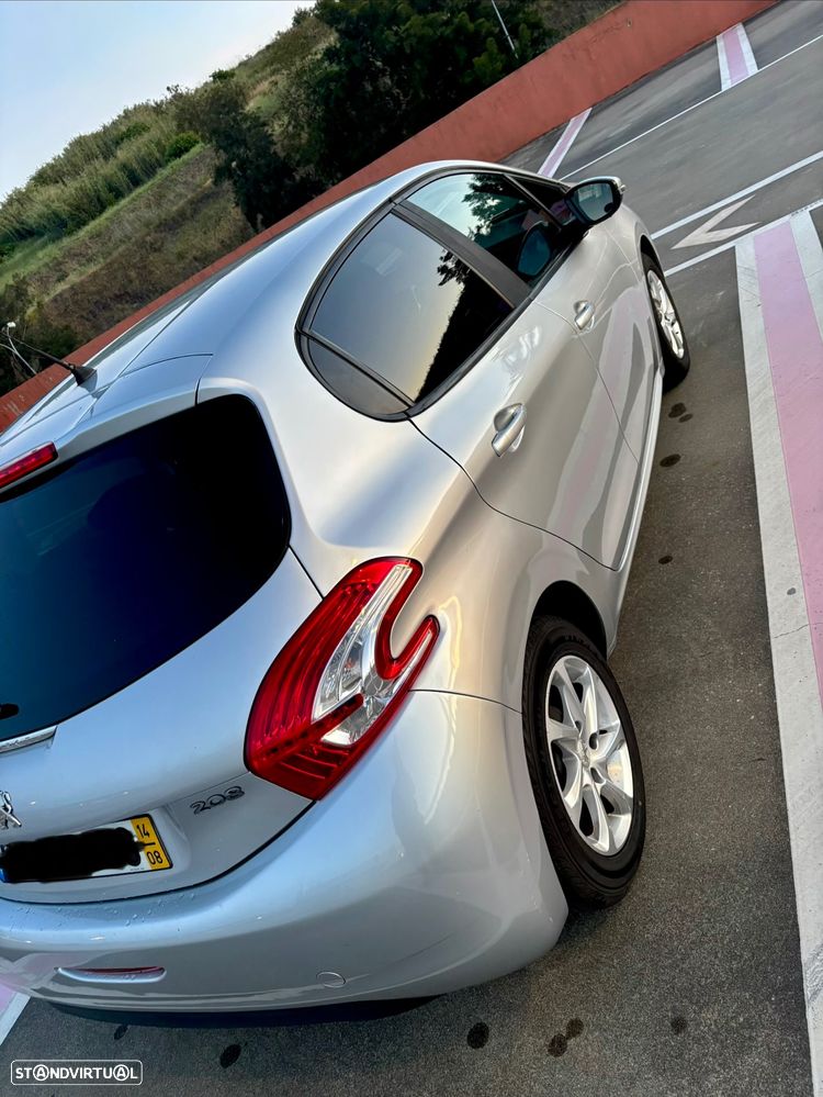 Peugeot 208 1.2 VTi Access - 1