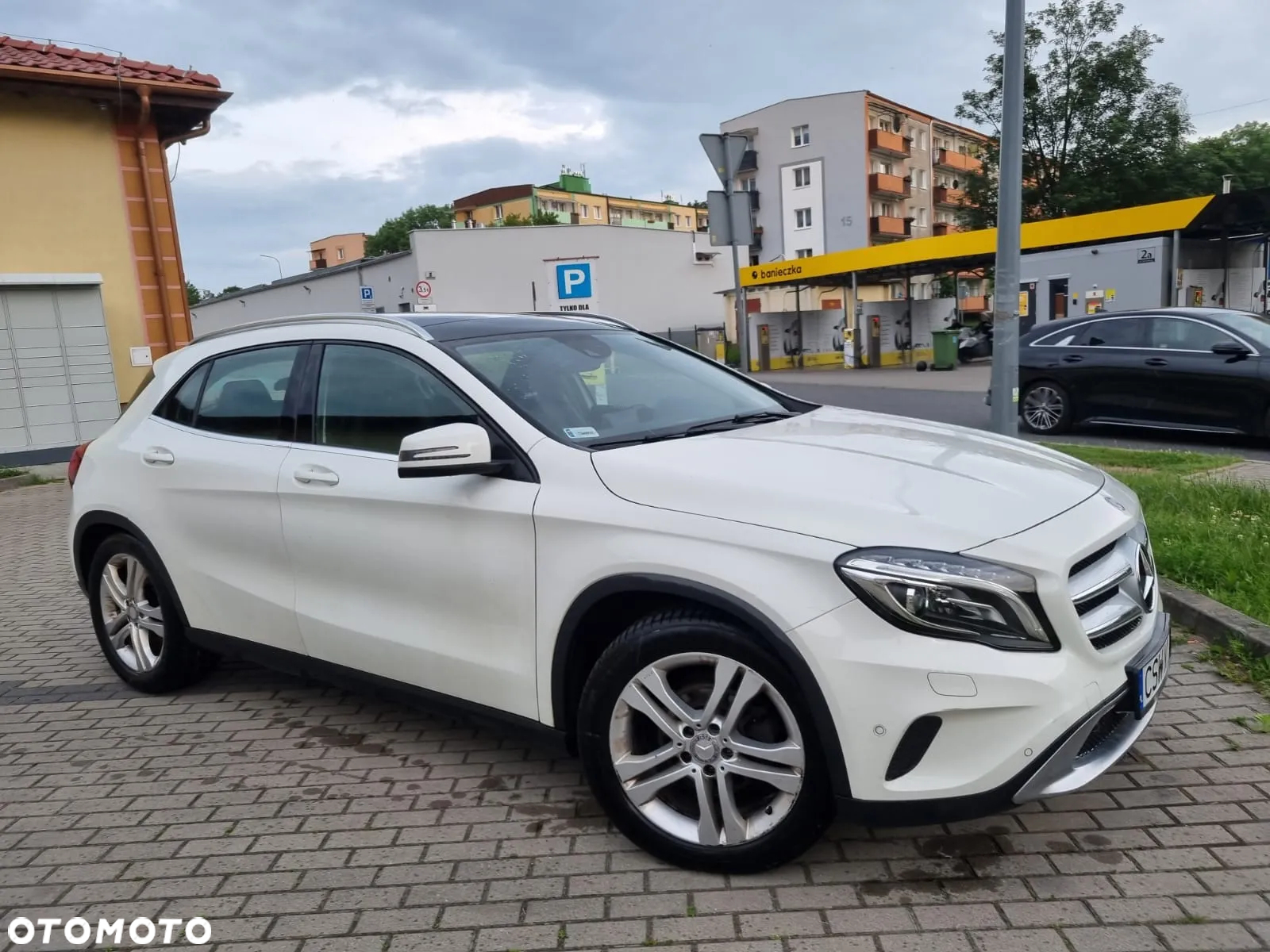 Mercedes-Benz GLA - 3