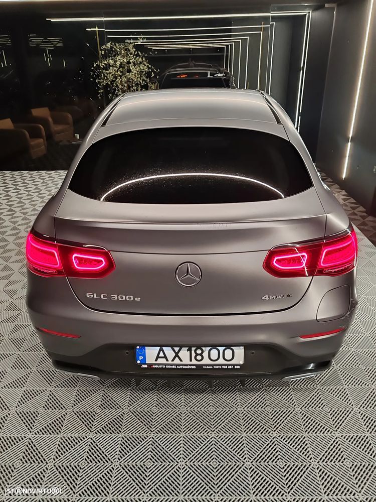 Mercedes-Benz GLC 300 e Coupe 4Matic 9G-TRONIC Edition AMG Line - 4