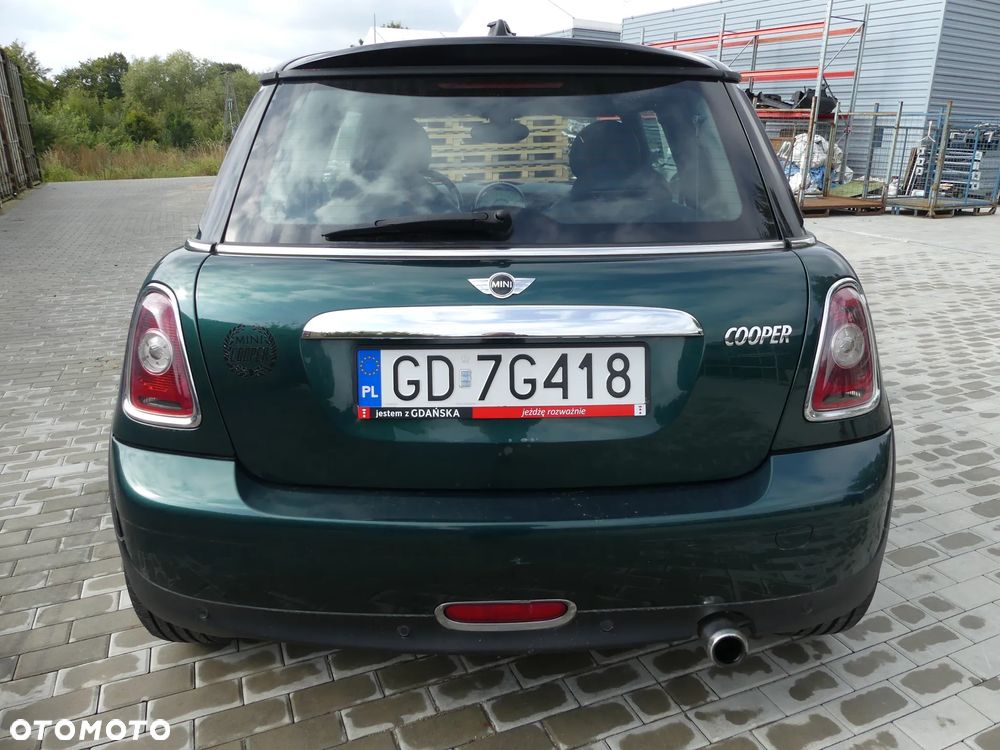 MINI Cooper Standard - 4