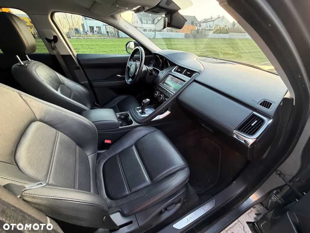 Jaguar E-Pace 2.0 i4D AWD S - 25