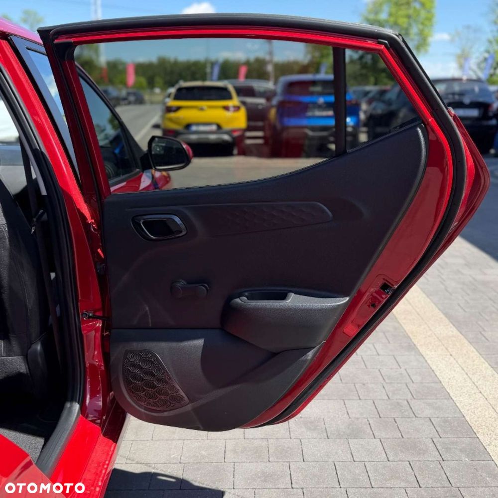 Hyundai i10 - 30