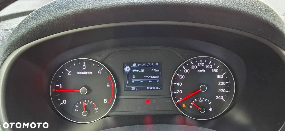 Kia Sportage 1.7 CRDI 2WD Dream-Team Edition - 25