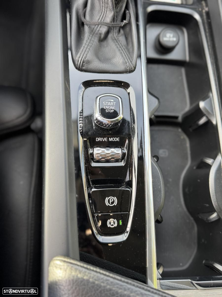 Volvo XC 60 - 18