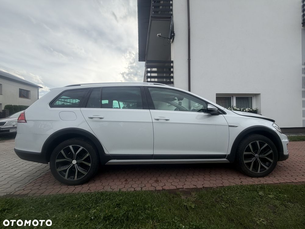 Volkswagen Golf Alltrack - 8