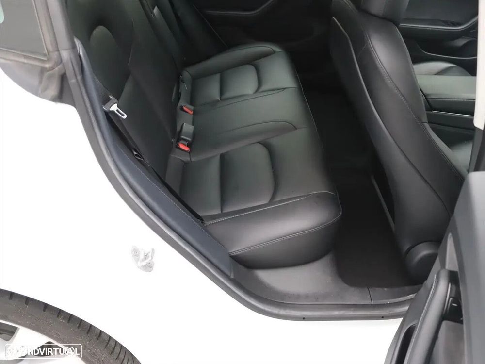 Tesla Model 3 Standard RWD Plus - 12