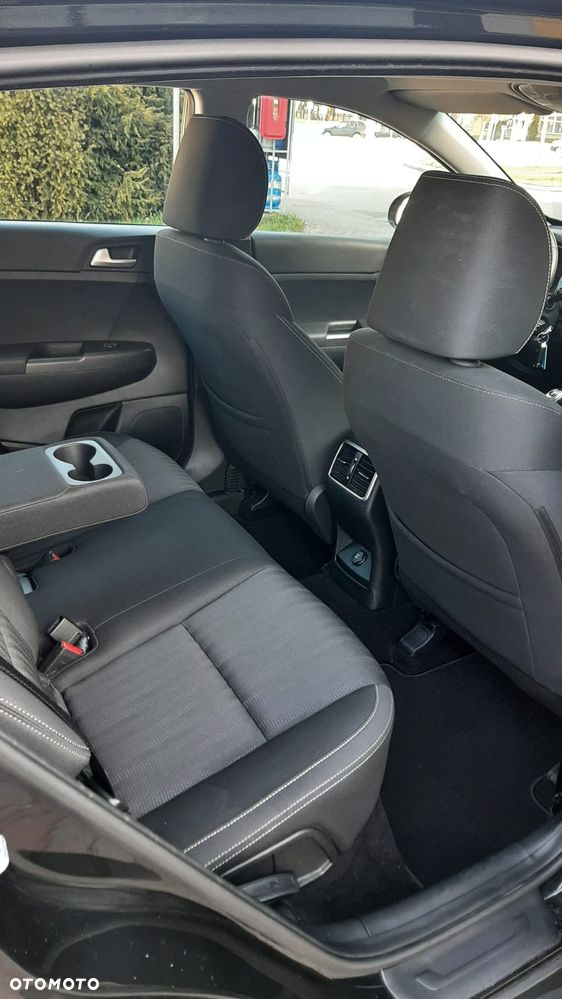 Kia Sportage 1.6 GDI 2WD ISG Spirit - 18