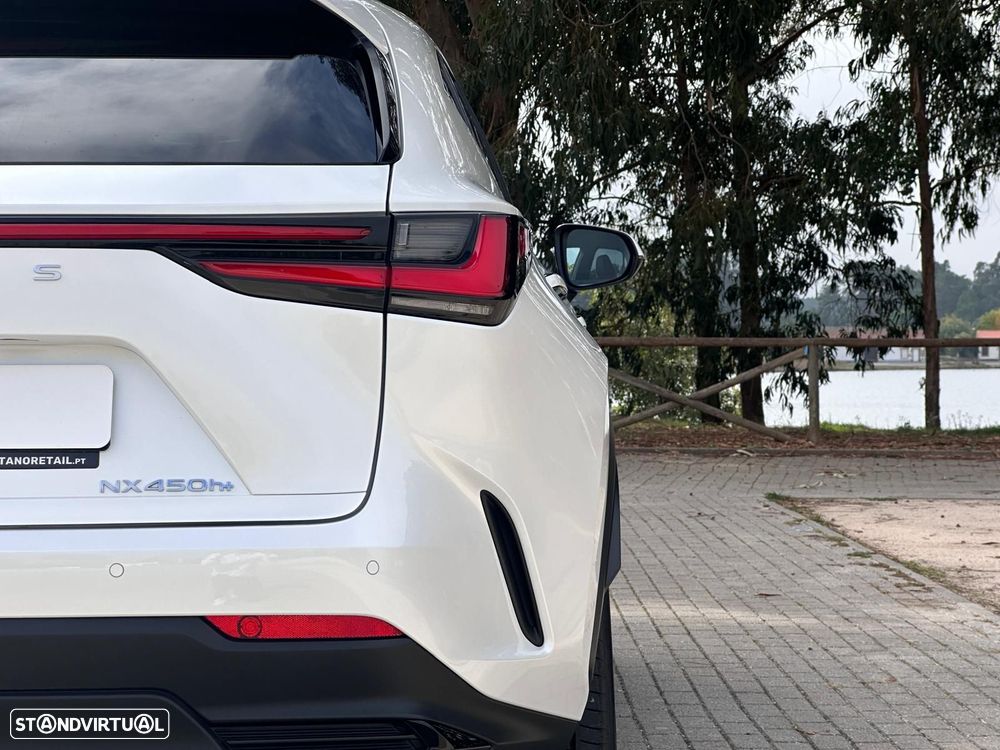 Lexus NX 450h+ - 16