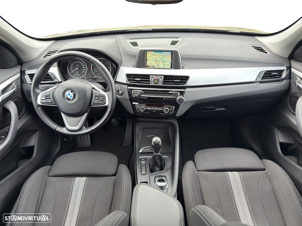BMW X1 16 d sDrive - 8