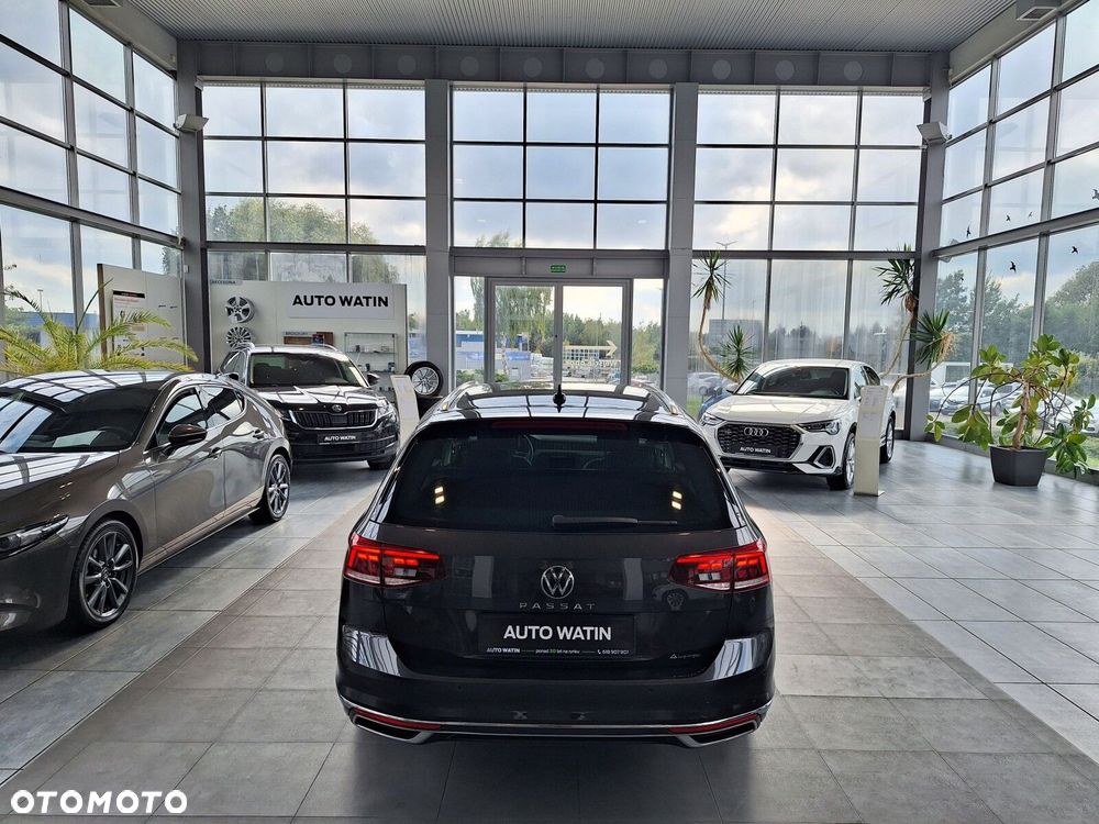 Volkswagen Passat - 16