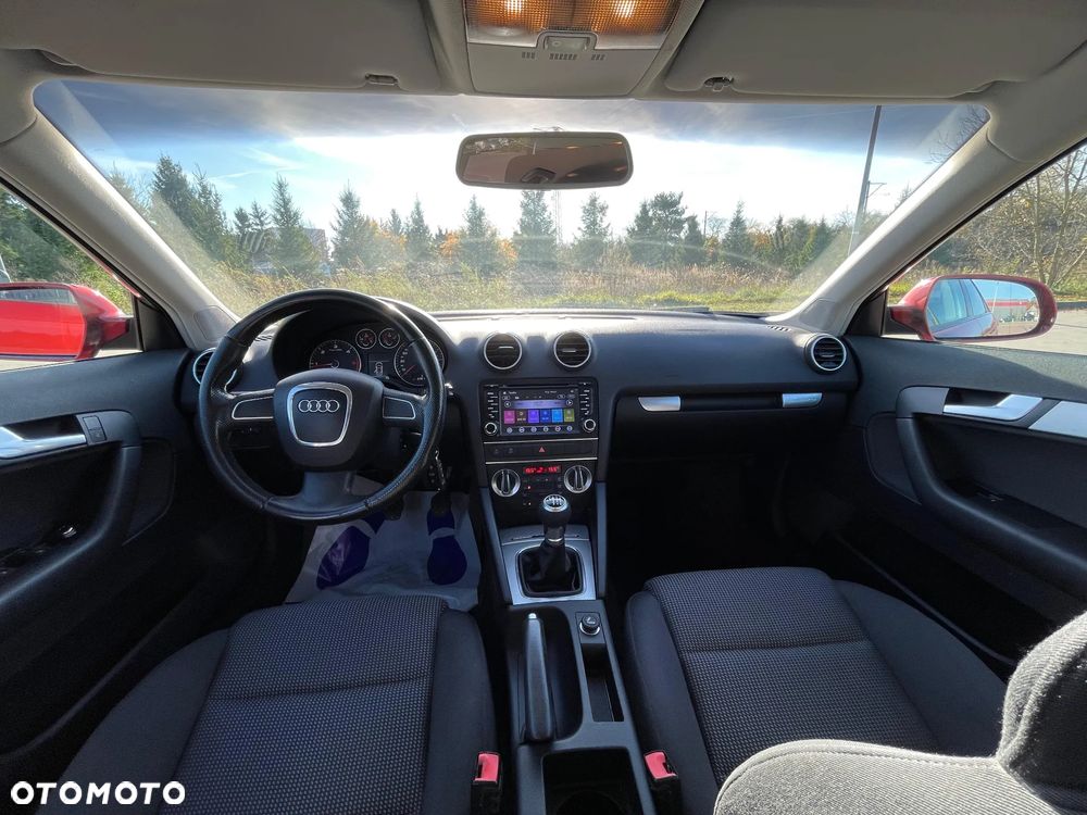 Audi A3 Sportback 2.0 TDI DPF quattro S line Sportpaket plus - 12