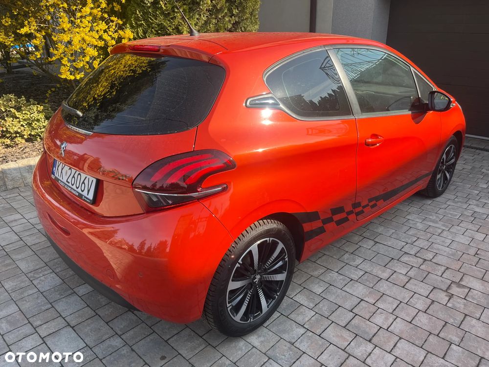 Peugeot 208 PureTech 82 Active - 4
