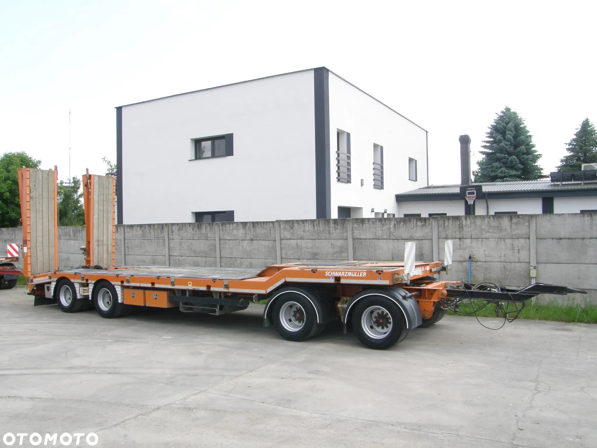 Schwarzmuller T4 2015 4 osiowa przyczepa niskopodwoziowa z Niemiec - 8