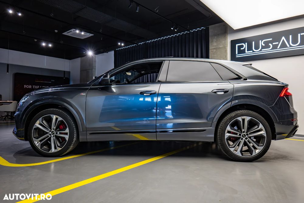 Audi Q8 - 34