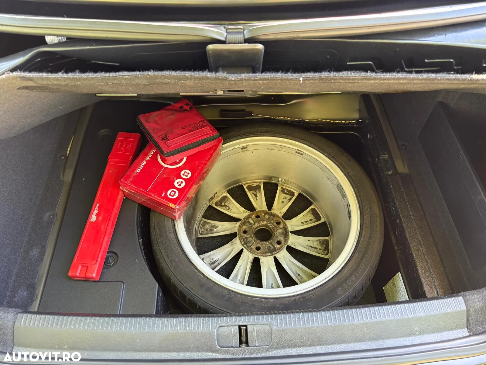 Volkswagen Passat CC - 26