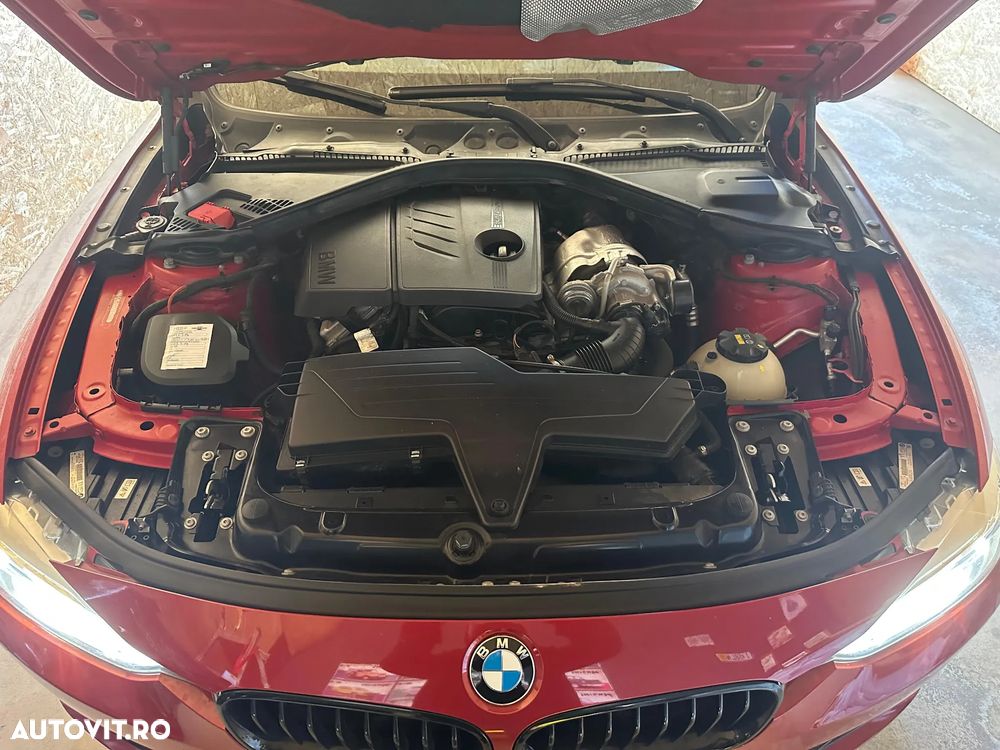 BMW Seria 3 316i Sport Line - 12