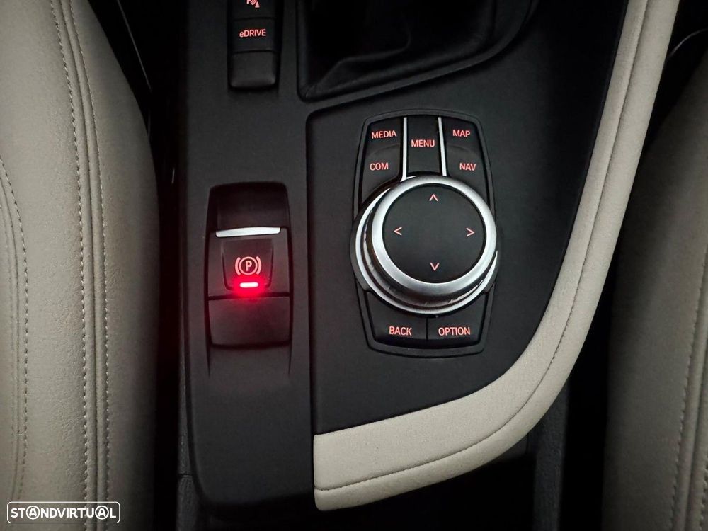 BMW X1 25 e xDrive - 46