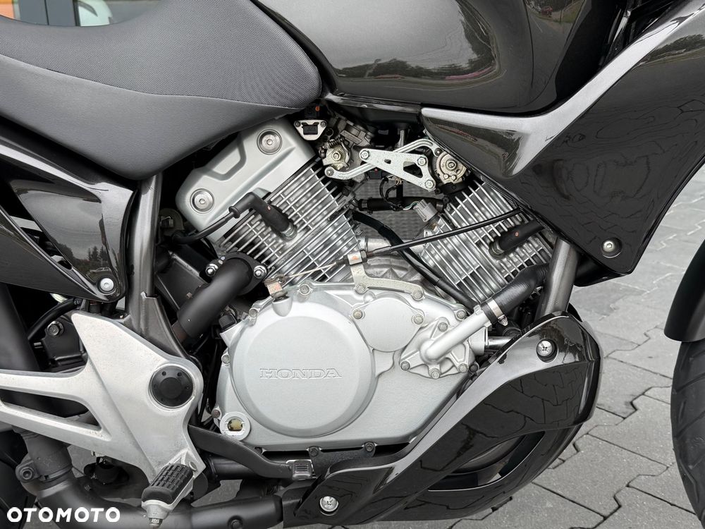 Honda Varadero - 17